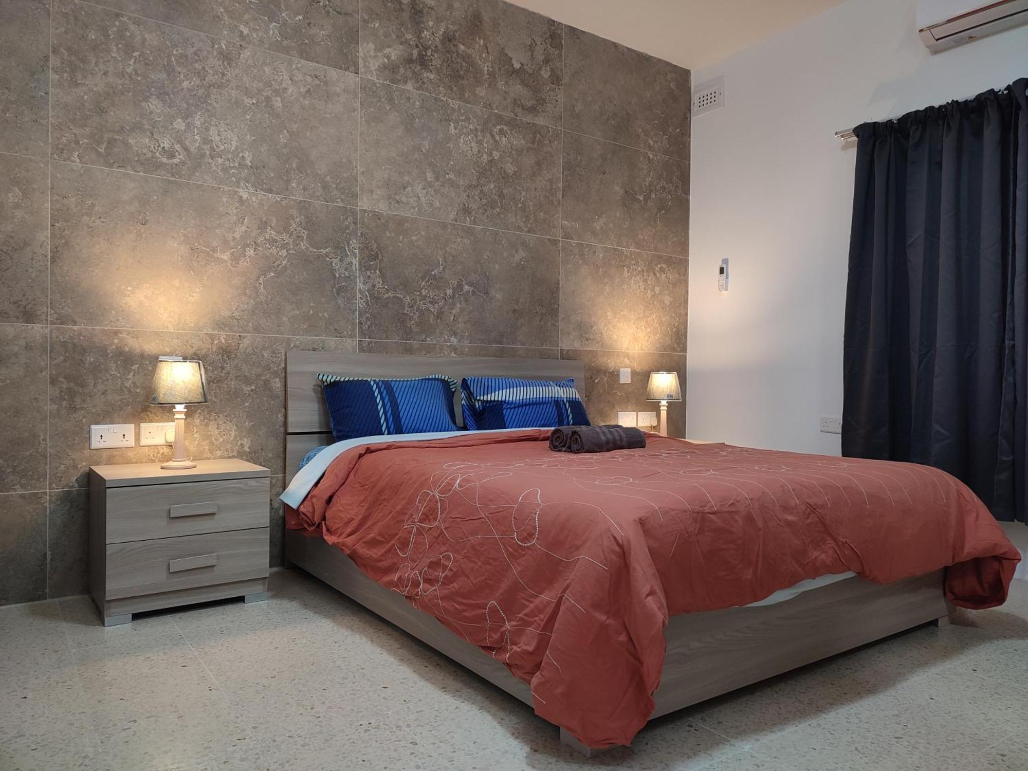Dolphin Court 3-bedroom Sea View In Marsaskala, Malta